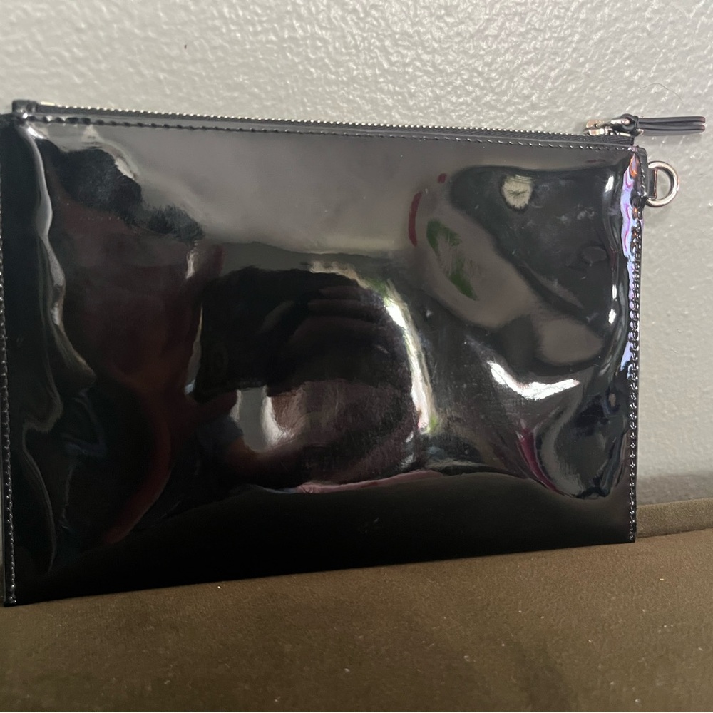 Michael Kors Black pouch / large wristlet - Picture 2 of 6